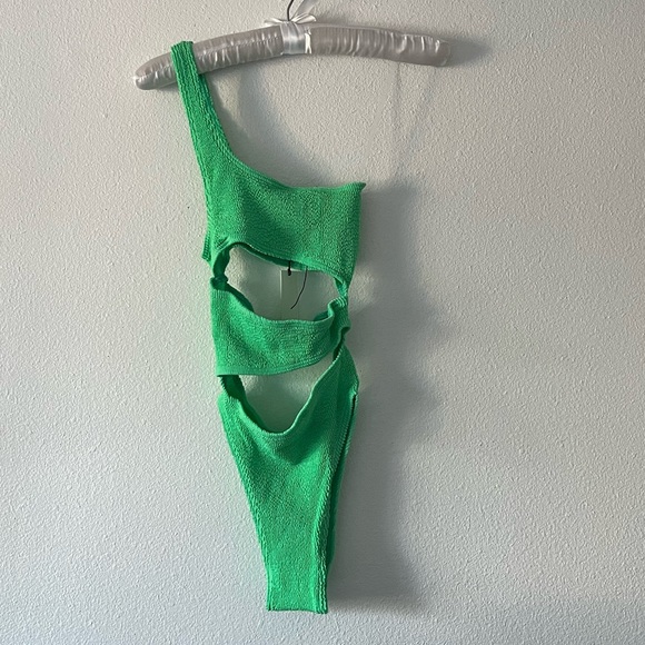 {Bond-Eye} Brand New Rico One Piece Swimsuit - Picture 10 of 14